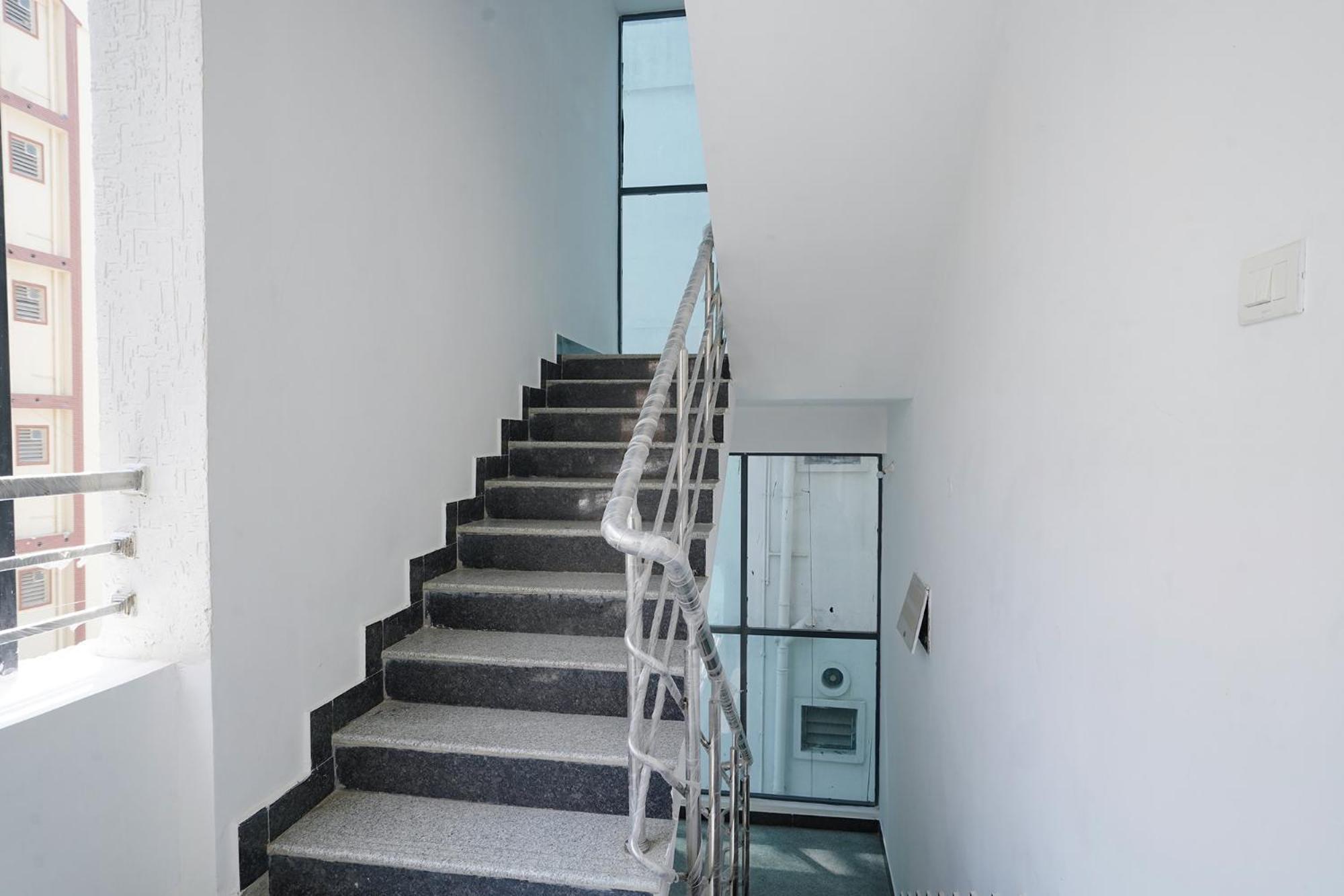 Fabhotel Serenity - Nr Aig Hospital, Gachibowli Exterior photo